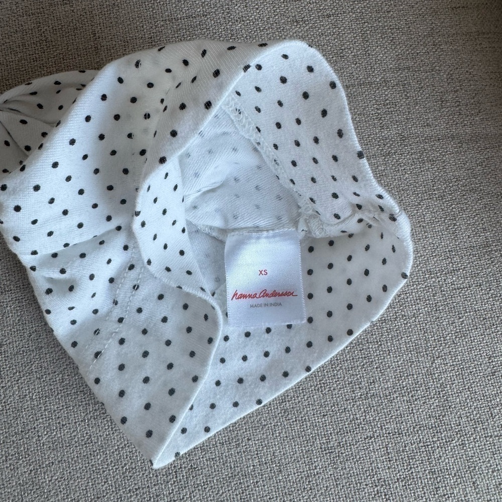 🛑 FINAL SALE! Hanna Andersson Organic top knot baby hat - Picture 4 of 6